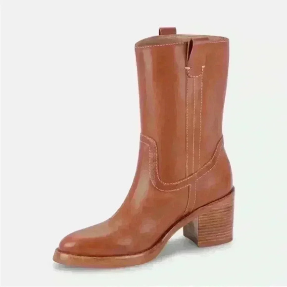 Dolce Vita Colete Bootie in Cognac
Leather Western-Inspired‎ Size 9.5 - Picture 5 of 8